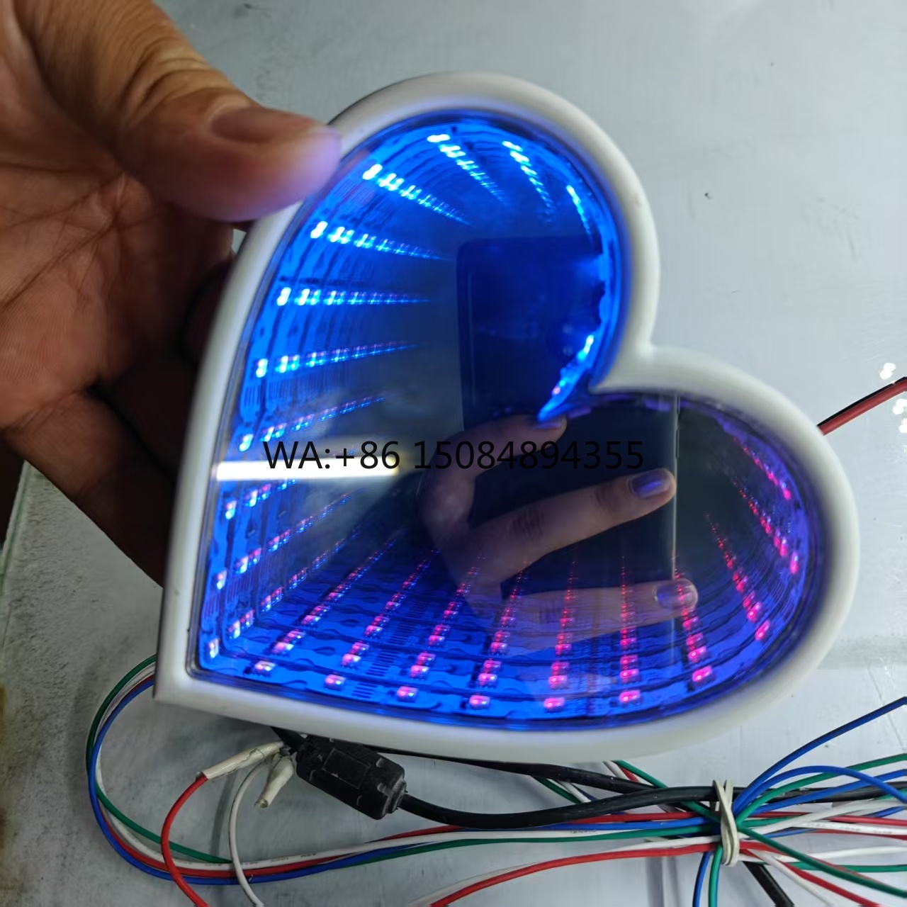 3D Multi-Color Infinity Mirror - Decorative Mirror recension och pris